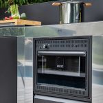 Modul z nehrdzavejúcej ocele inox/čiernej ocele s plynovým sporákom a rúrou