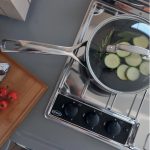 Modul v inox/čiernej farbe s plynovým sporákom